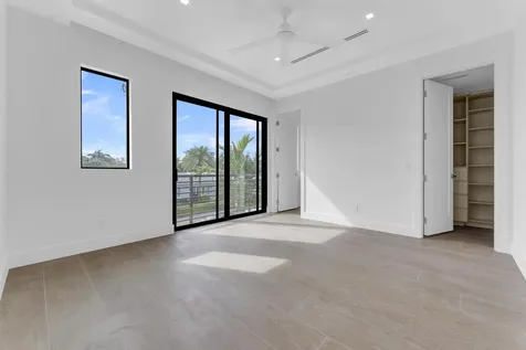 913 Denery Lane Delray Beach FL 33483