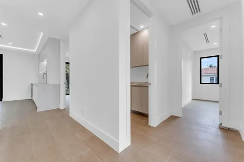 913 Denery Lane Delray Beach FL 33483