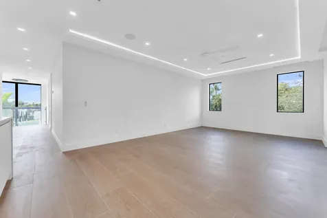 913 Denery Lane Delray Beach FL 33483