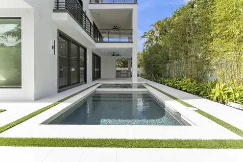 913 Denery Lane Delray Beach FL 33483