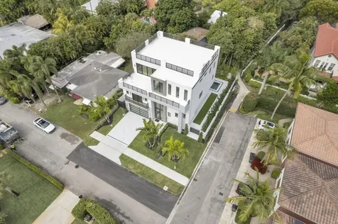 913 Denery Lane Delray Beach FL 33483