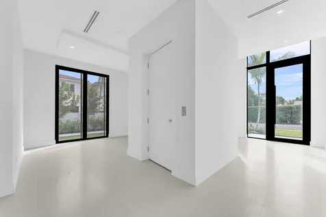 913 Denery Lane Delray Beach FL 33483