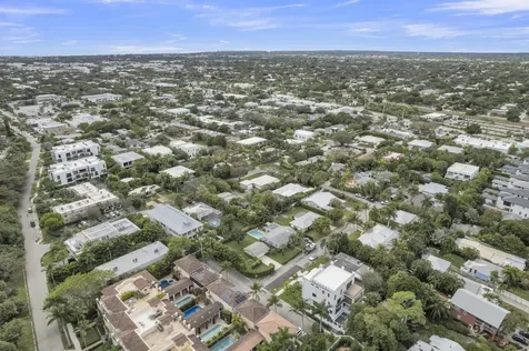 913 Denery Lane Delray Beach FL 33483