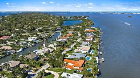 19 Island Road Sewalls Point FL 34996