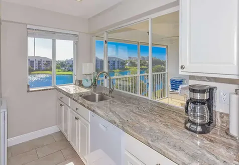 353 S Us Highway 1 Jupiter FL 33477