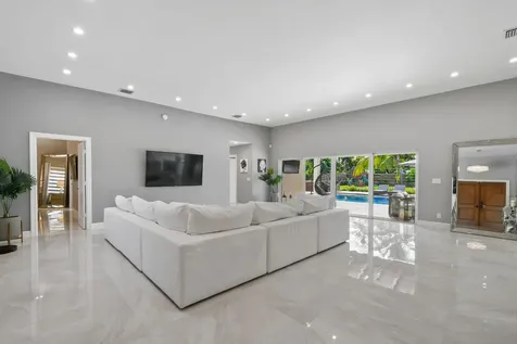 7101 W Lake Drive Lake Clarke Shores FL 33406