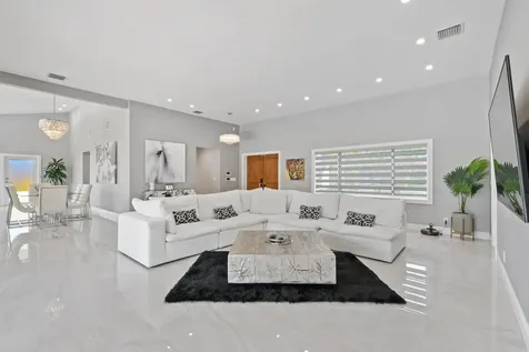 7101 W Lake Drive Lake Clarke Shores FL 33406