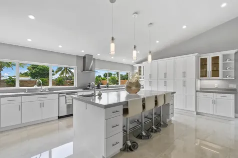 7101 W Lake Drive Lake Clarke Shores FL 33406