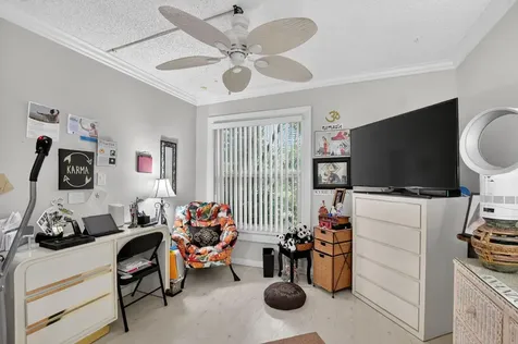 450 Nw 20th Street Boca Raton FL 33431