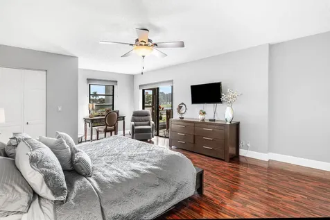 7270 Ashford Place Delray Beach FL 33446