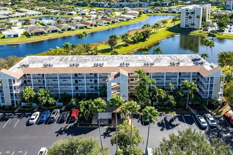 7270 Ashford Place Delray Beach FL 33446