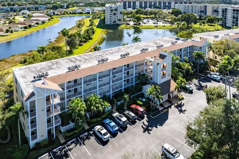 7270 Ashford Place Delray Beach FL 33446