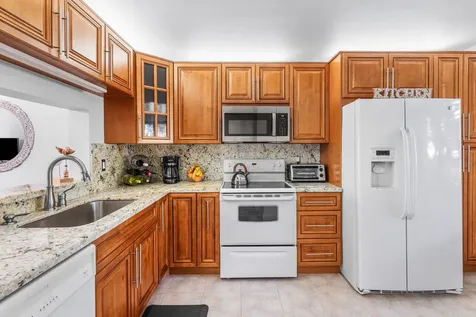 7270 Ashford Place Delray Beach FL 33446