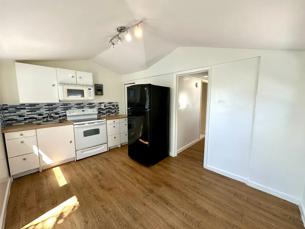 6101 Webster Avenue West Palm Beach FL 33405