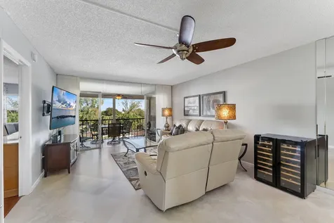 3930 Inverrary Boulevard Lauderhill FL 33319
