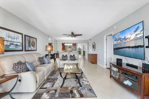 3930 Inverrary Boulevard Lauderhill FL 33319