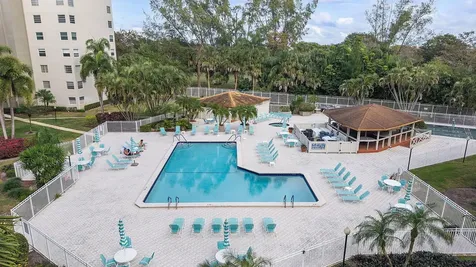 3930 Inverrary Boulevard Lauderhill FL 33319