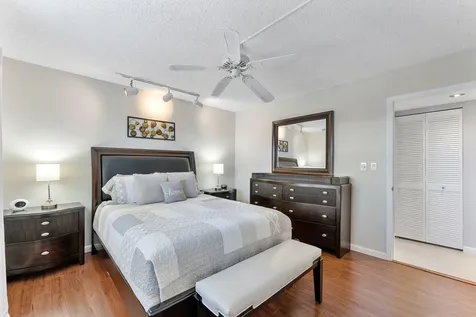 3930 Inverrary Boulevard Lauderhill FL 33319