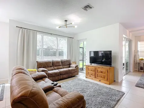 11931 Sw Crestwood Circle Port Saint Lucie FL 34987