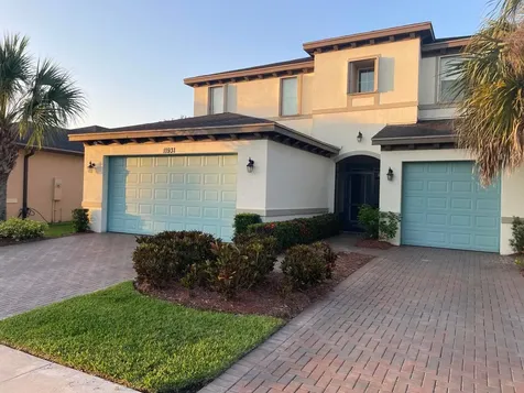 11931 Sw Crestwood Circle Port Saint Lucie FL 34987