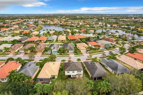 11931 Sw Crestwood Circle Port Saint Lucie FL 34987