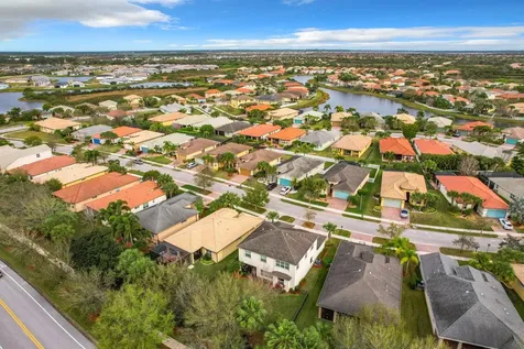11931 Sw Crestwood Circle Port Saint Lucie FL 34987