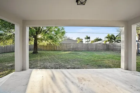 1382 Se Concha Street Port Saint Lucie FL 34983