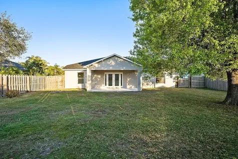 1382 Se Concha Street Port Saint Lucie FL 34983