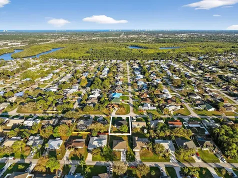1382 Se Concha Street Port Saint Lucie FL 34983