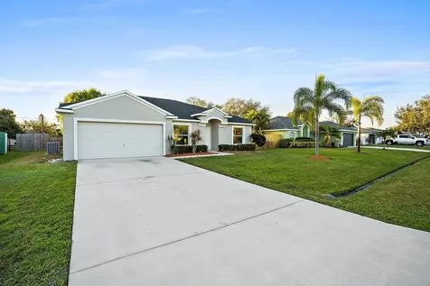 1382 Se Concha Street Port Saint Lucie FL 34983