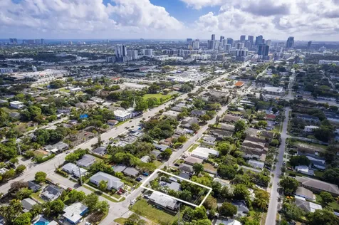 1139 Nw 1st Avenue Fort Lauderdale FL 33311