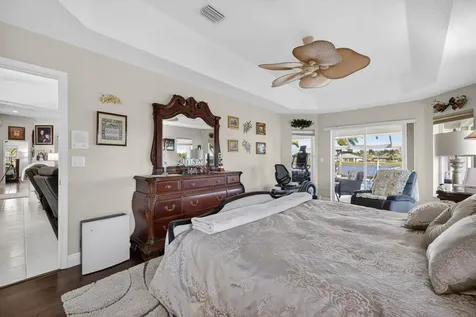 411 Sw Thistle Trail Port Saint Lucie FL 34953