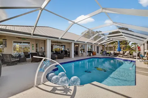 411 Sw Thistle Trail Port Saint Lucie FL 34953