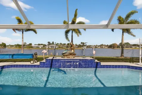 411 Sw Thistle Trail Port Saint Lucie FL 34953