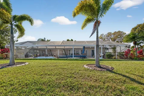 411 Sw Thistle Trail Port Saint Lucie FL 34953