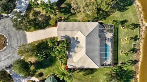 411 Sw Thistle Trail Port Saint Lucie FL 34953