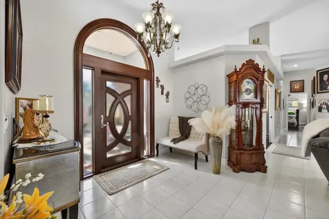 411 Sw Thistle Trail Port Saint Lucie FL 34953