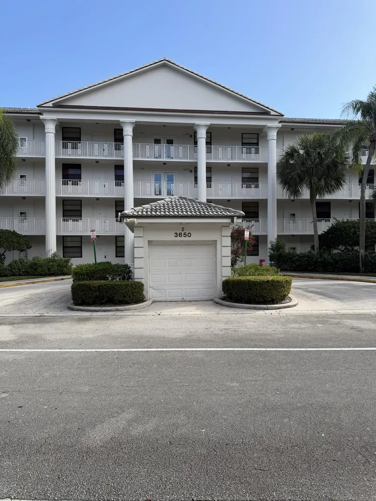 3650 Whitehall Drive West Palm Beach FL 33401