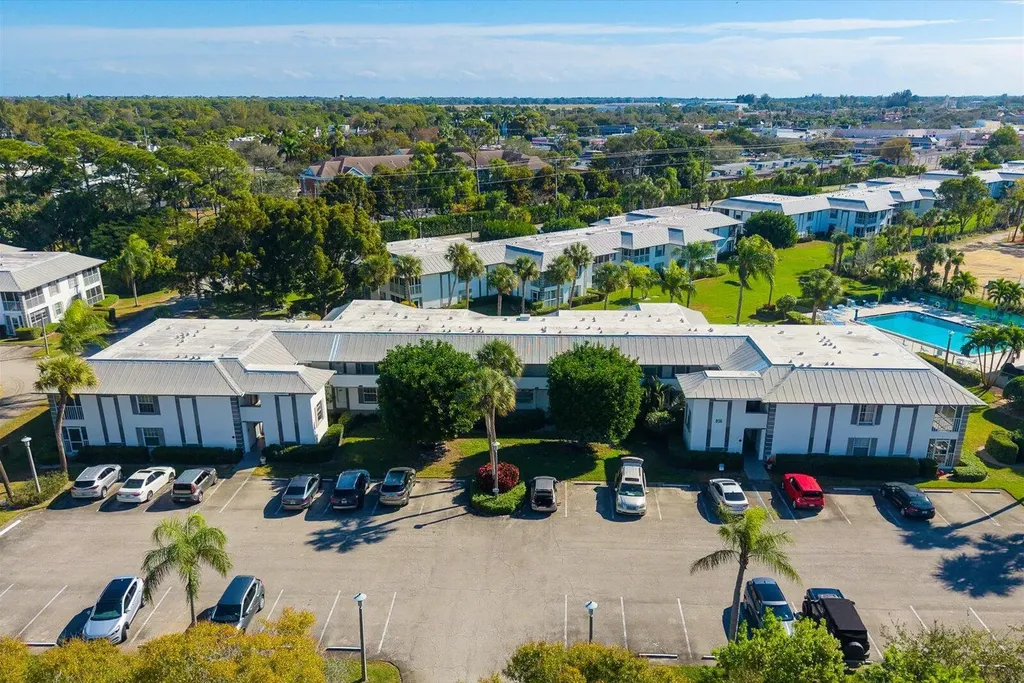 806 Se Central Parkway Stuart FL 34994