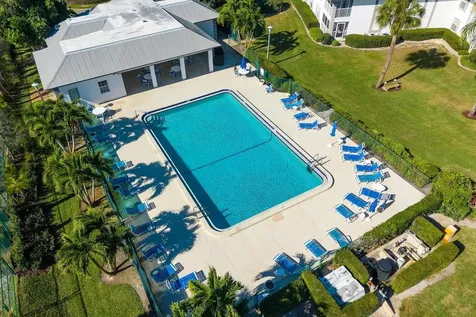 806 Se Central Parkway Stuart FL 34994