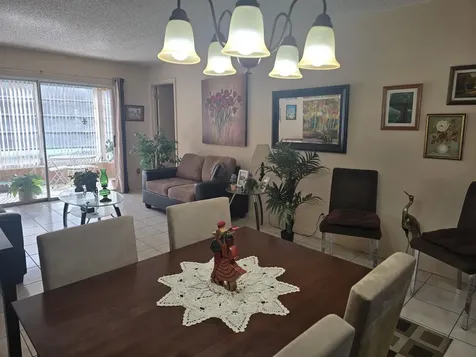 118 Lake Olive Drive West Palm Beach FL 33411