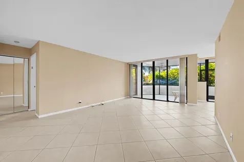 800 Jeffery Street Boca Raton FL 33487