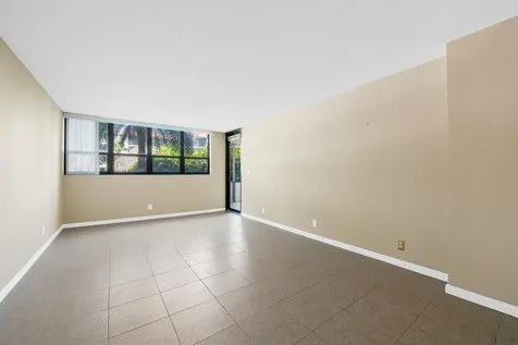 800 Jeffery Street Boca Raton FL 33487