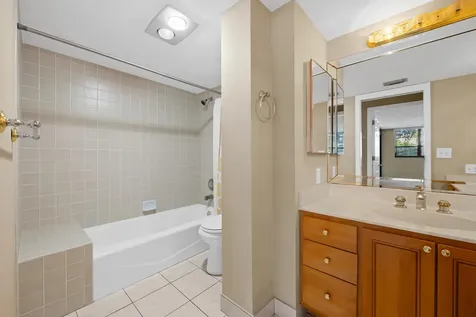 800 Jeffery Street Boca Raton FL 33487