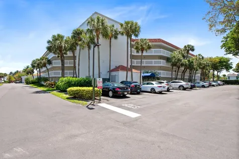 800 Jeffery Street Boca Raton FL 33487