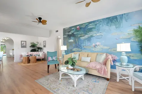 705 Colonial Road West Palm Beach FL 33405