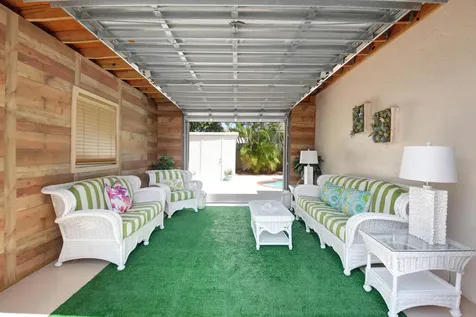 705 Colonial Road West Palm Beach FL 33405