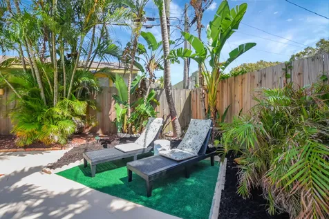 705 Colonial Road West Palm Beach FL 33405