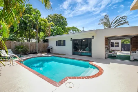 705 Colonial Road West Palm Beach FL 33405