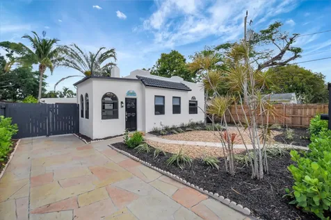 705 Colonial Road West Palm Beach FL 33405